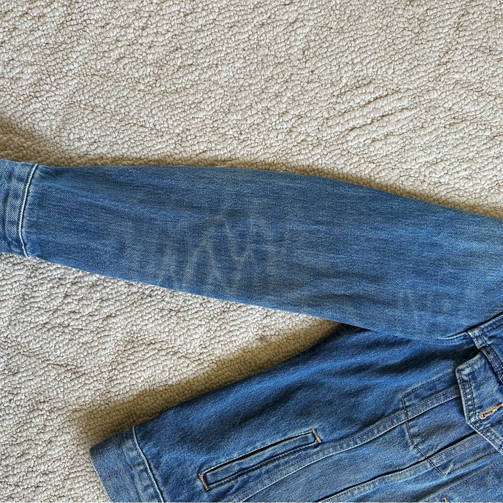 Levis Trucker Jacket - image 7